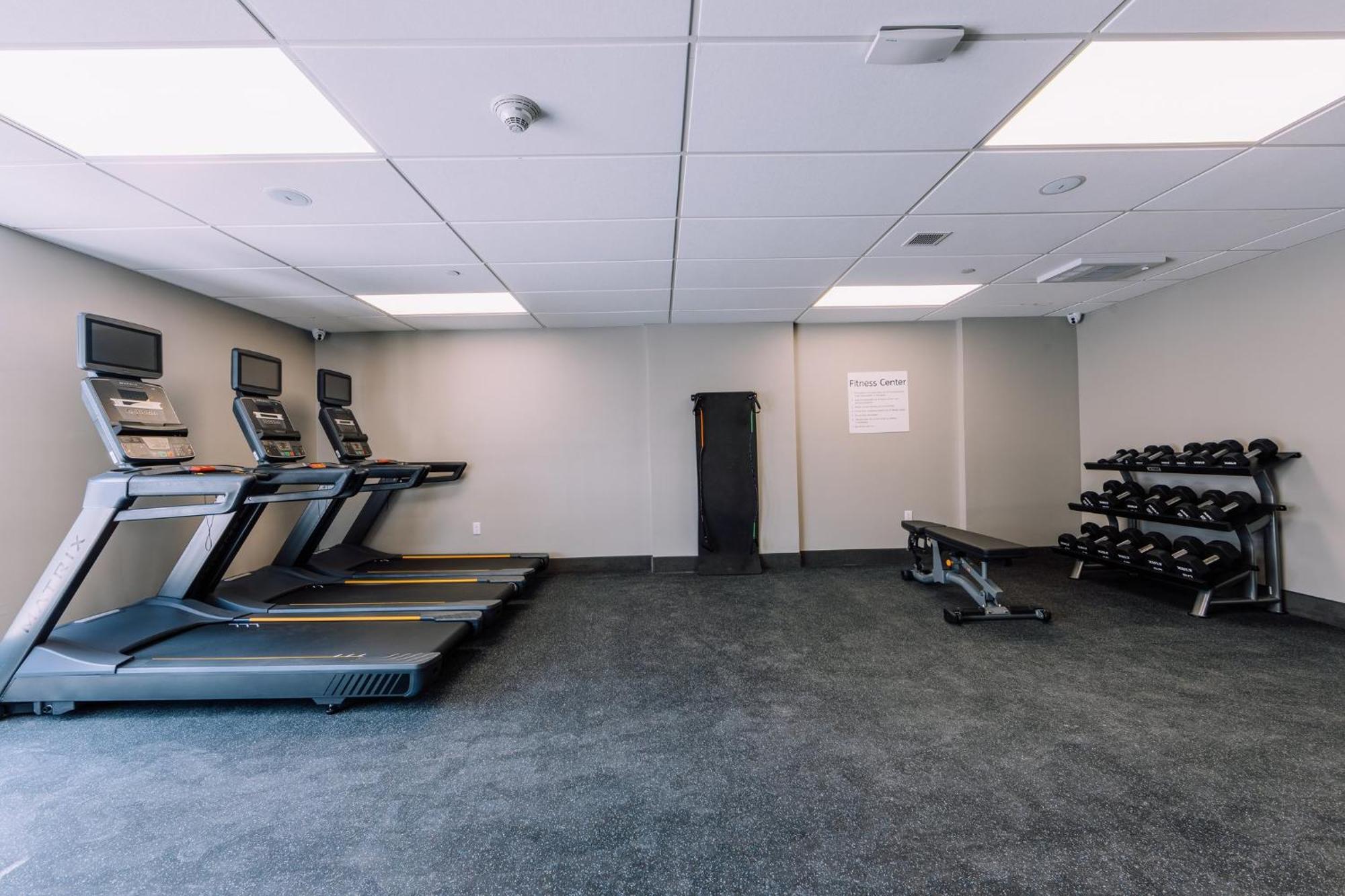 Holiday Inn Express Long Island City E - New York By Ihg Exterior photo
